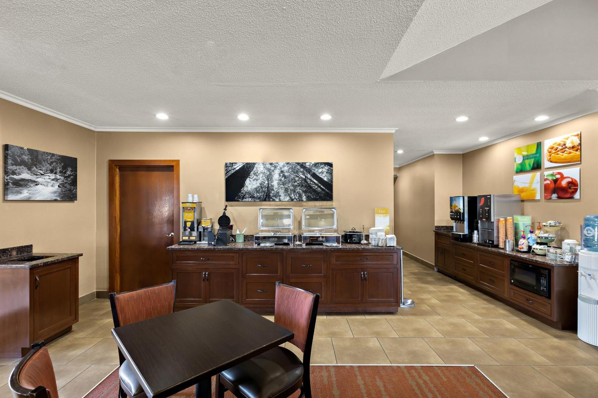 דנדרידג' Quality Inn מראה חיצוני תמונה