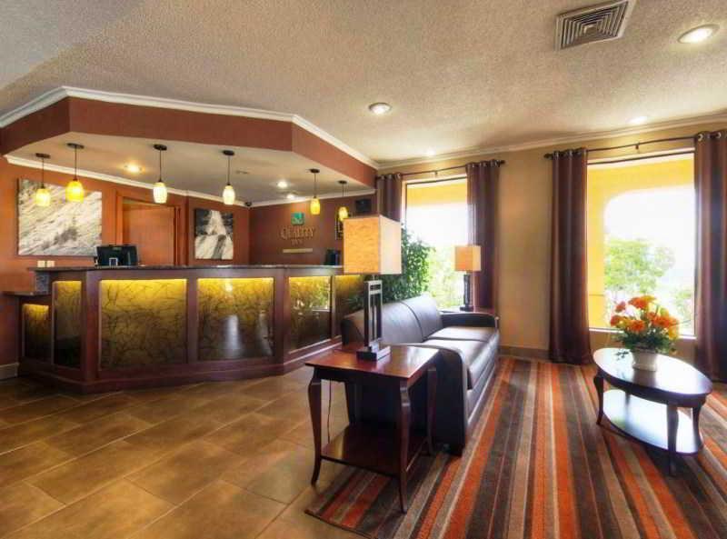 דנדרידג' Quality Inn מראה חיצוני תמונה