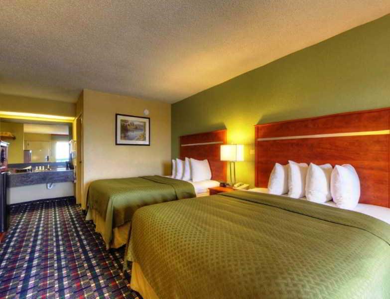 דנדרידג' Quality Inn מראה חיצוני תמונה