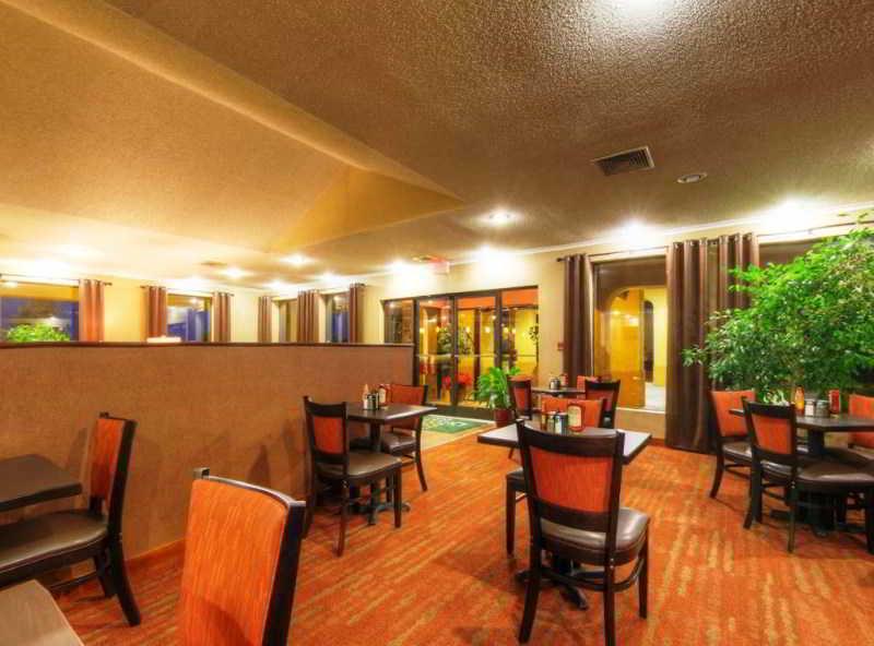 דנדרידג' Quality Inn מראה חיצוני תמונה