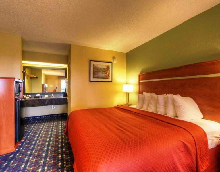 דנדרידג' Quality Inn מראה חיצוני תמונה